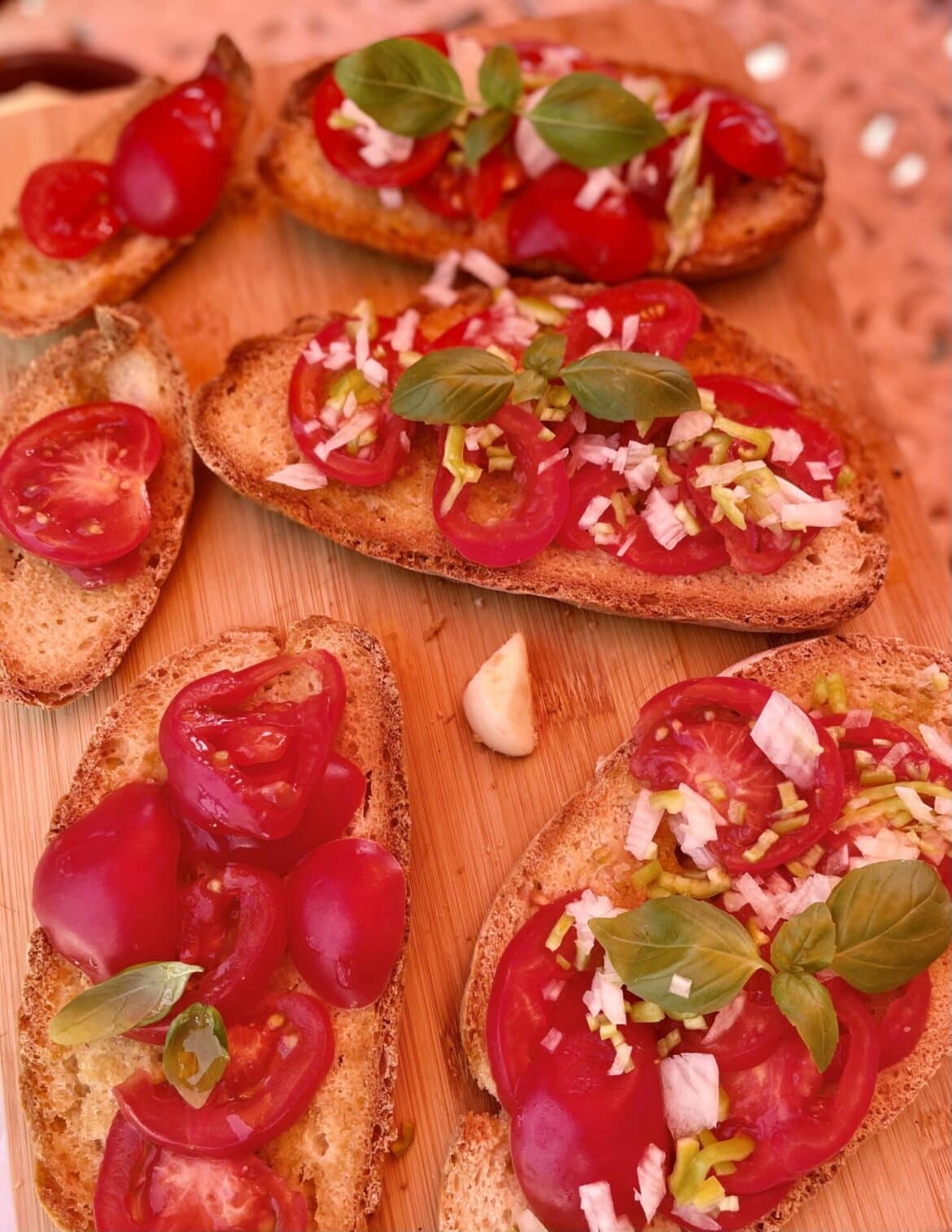 Pa amb oli ist Brot mit Öl und Tomaten auf mallorquinische Art- köstlich!